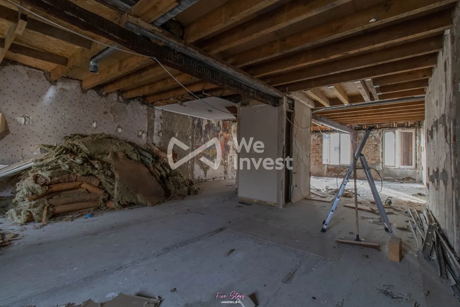 Immeuble de 350 m² habitables sur deux bâtiments - Photo 1