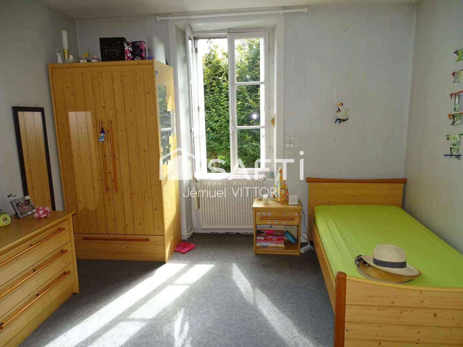 Immeuble de rapport loué Hyper centre d'Ernée - Photo 1