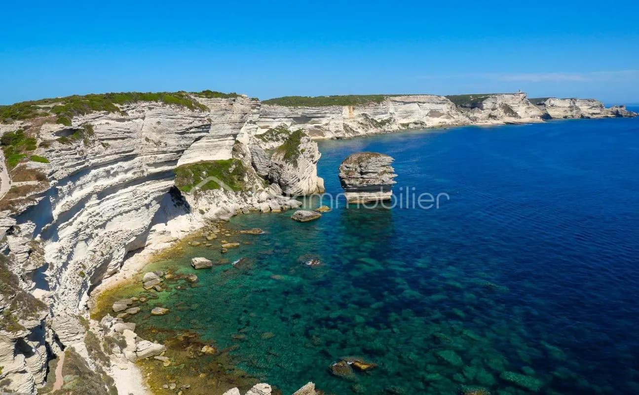 ENSEMBLE IMMOBILIER DE 4 LOGEMENTS SUR 4 200 M² DE TERRAIN INVESTISSEUR - Photo 1