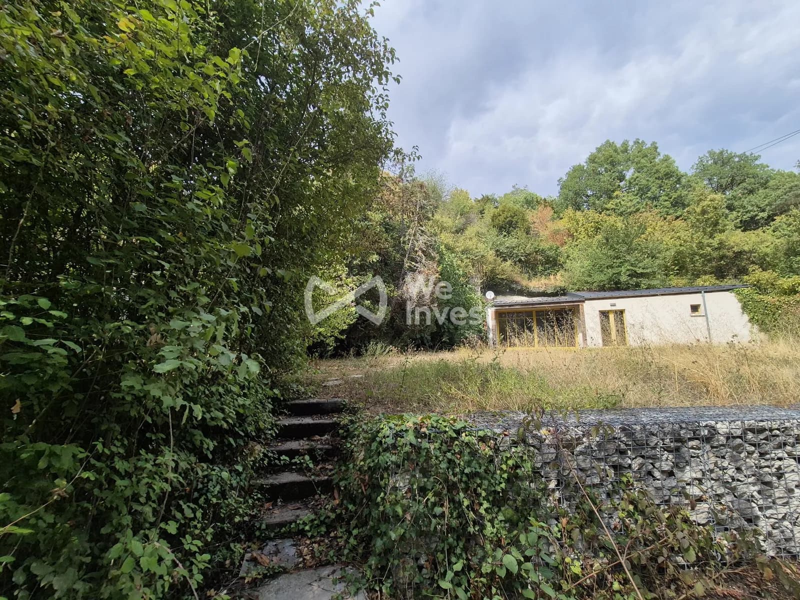 Ensemble immobilier troglodytique - Photo 1