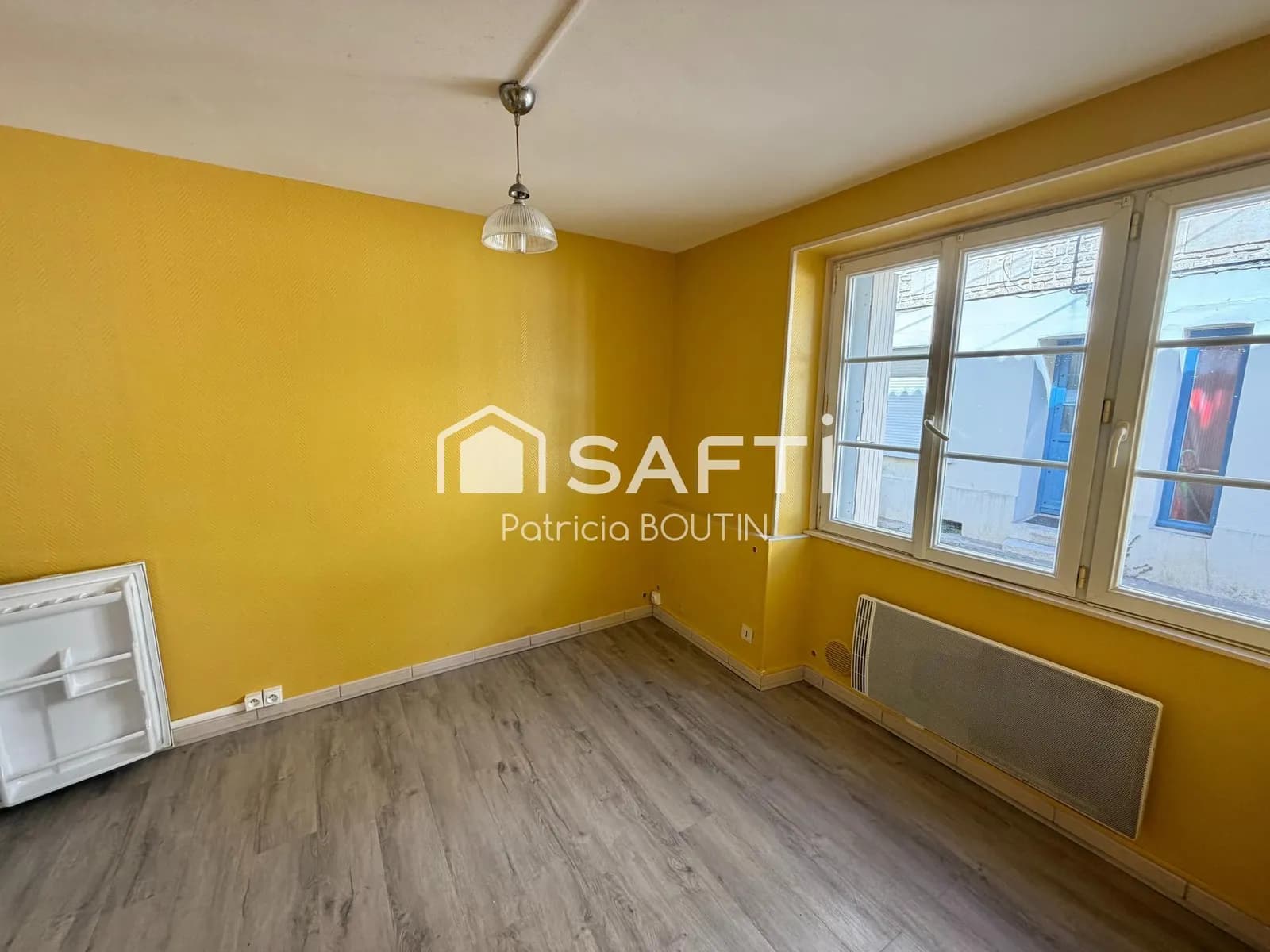 IMMEUBLE DE 3 LOGEMENTS A NIORT - Photo 1