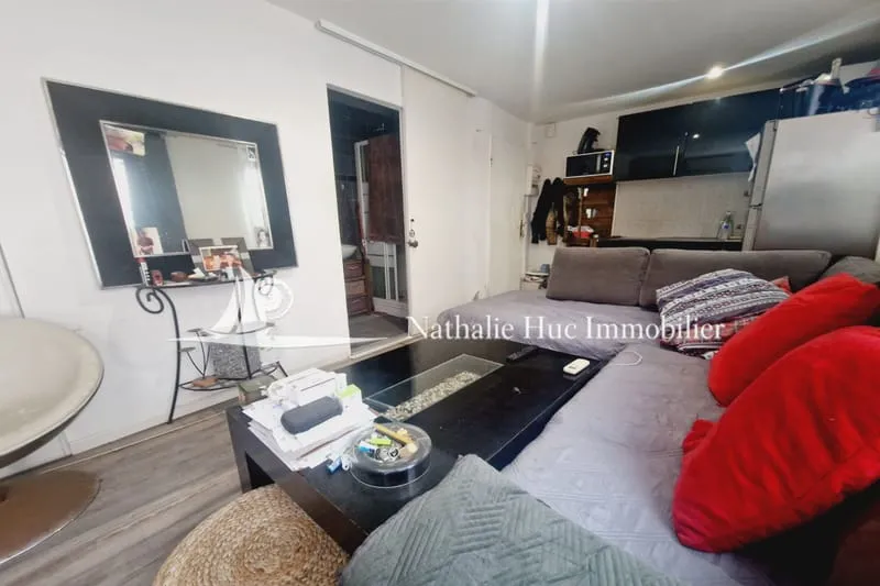 Immeuble 195 m² - Photo 1