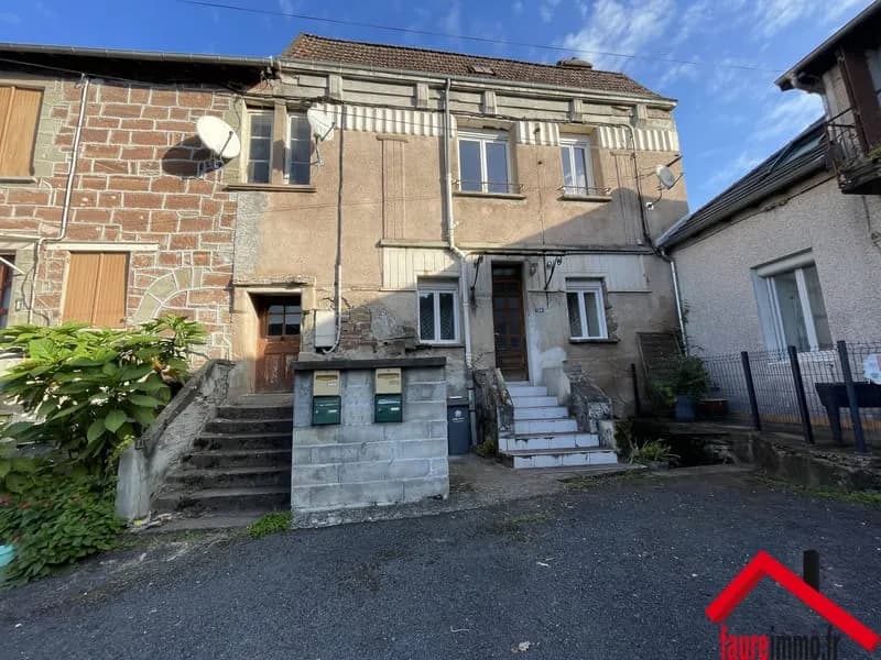 Immeuble à Objat en Corrèze - Photo 1