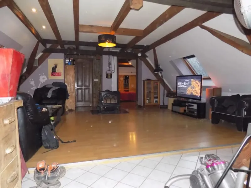 IMMEUBLE de 4 logements avec grande dépendance aménageable - Photo 1