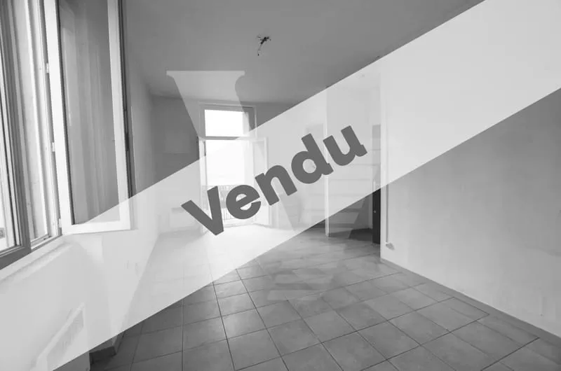 Immeuble en investissement secteur la Grande Poste - Photo 1