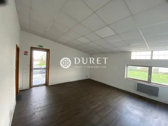 Immeuble industriel 595 m² - Photo 1