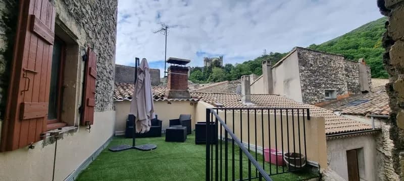 Ensemble Immobilier 8 pièce(s) 145 m² - Photo 1
