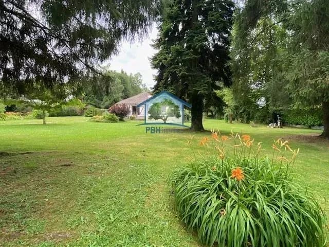 Proche Lyons la Forêt, très bel ensemble immobilier de 140 m2 au sein d'un magnifique parc arboré de 6900 m2 - Photo 1