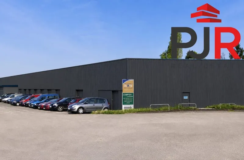 Immeuble industriel 4739 m² - Photo 1