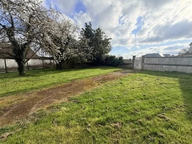 Ensemble immobilier à restaurer - Photo 1