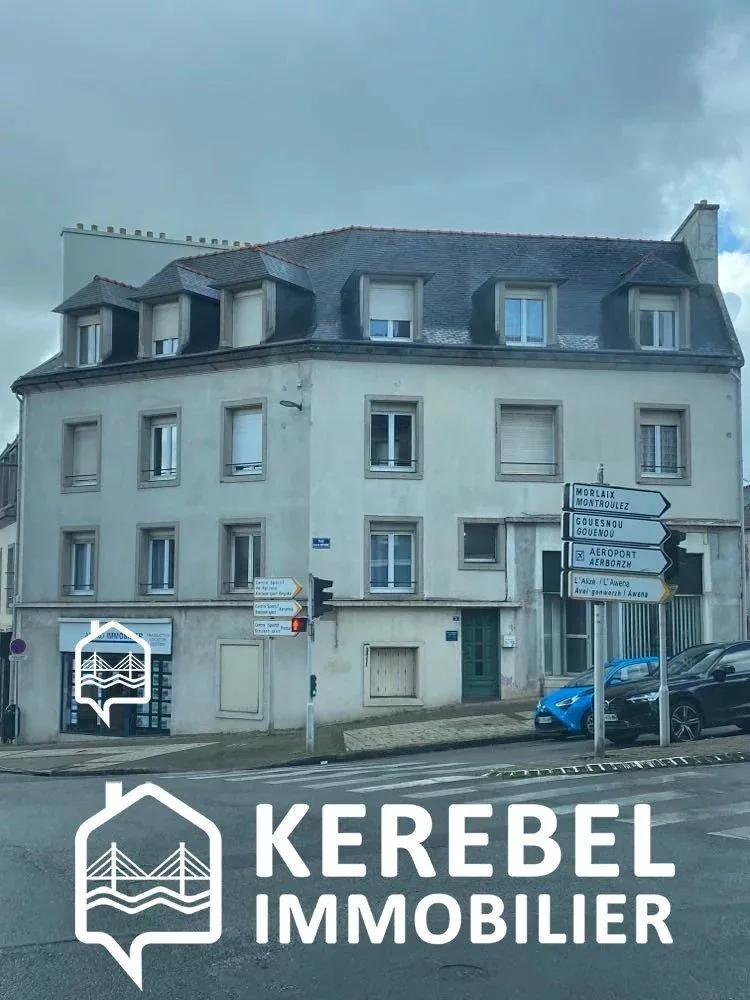 Immeuble 15 pièces 360 m² - Photo 1