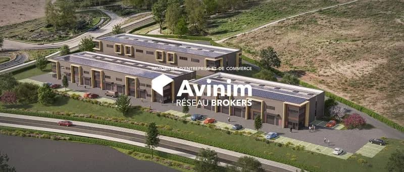 Immeuble industriel 4483 m² - Photo 1