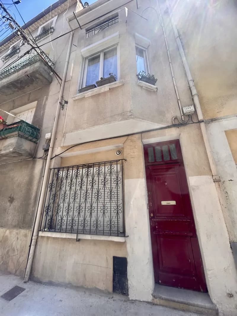 Immeuble 3 appartements en plein coeur de Beziers - Photo 1