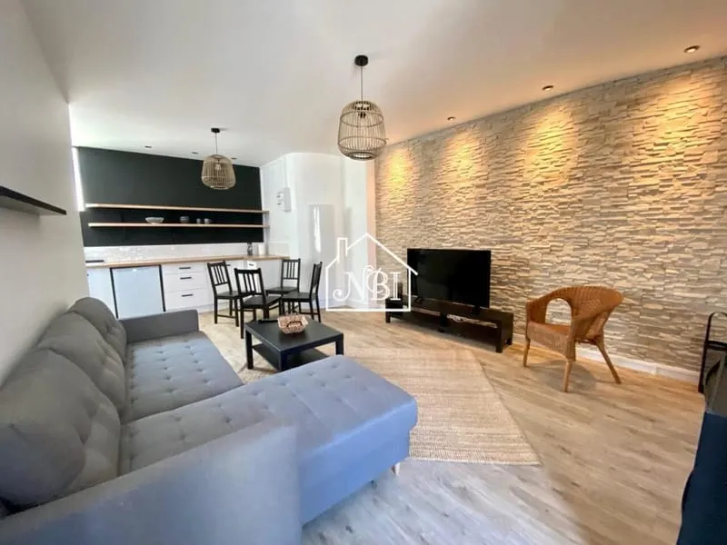 Immeuble de rapport 10 pièces 232 m² - Photo 1