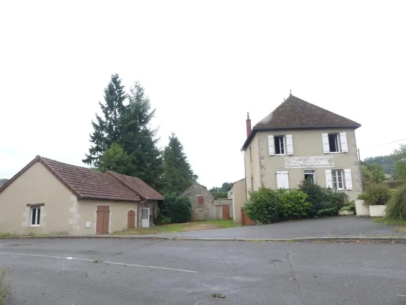 Immeuble 164 m² - Photo 1