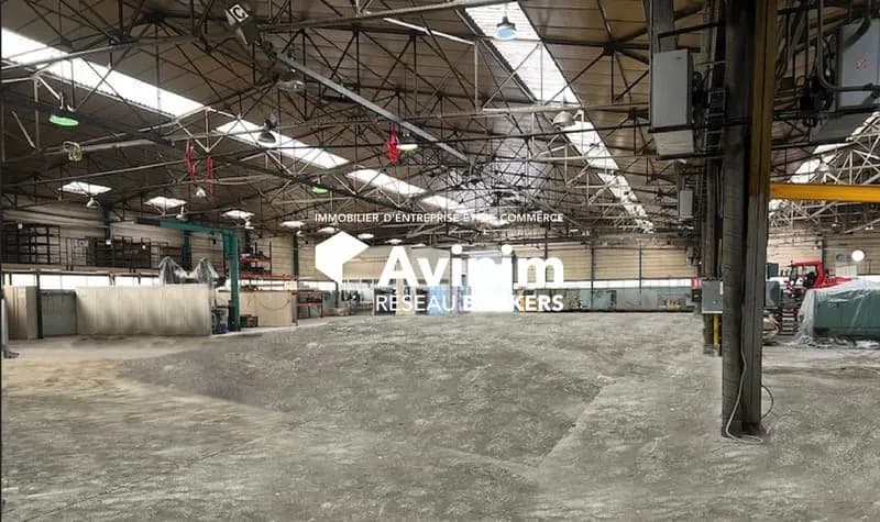 Immeuble industriel 3386 m² - Photo 1