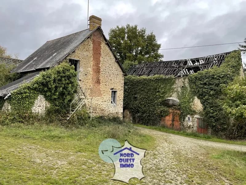 Ensemble immobilier à rénover - Photo 1