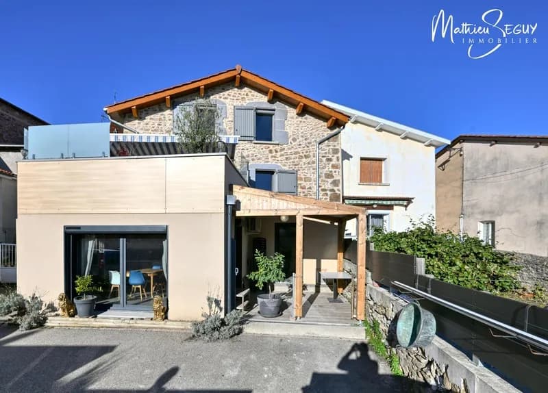 Ensemble Immobilier composé de 3 appartements à ST MARTIN EN HAUT - Photo 1