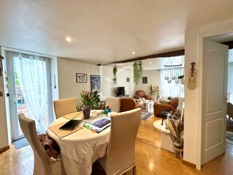Immeuble de rapport de 273m2 - Photo 1