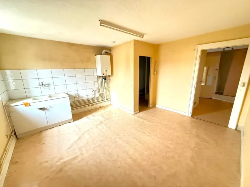 Immeuble 4 appartements plus commerce - Photo 1