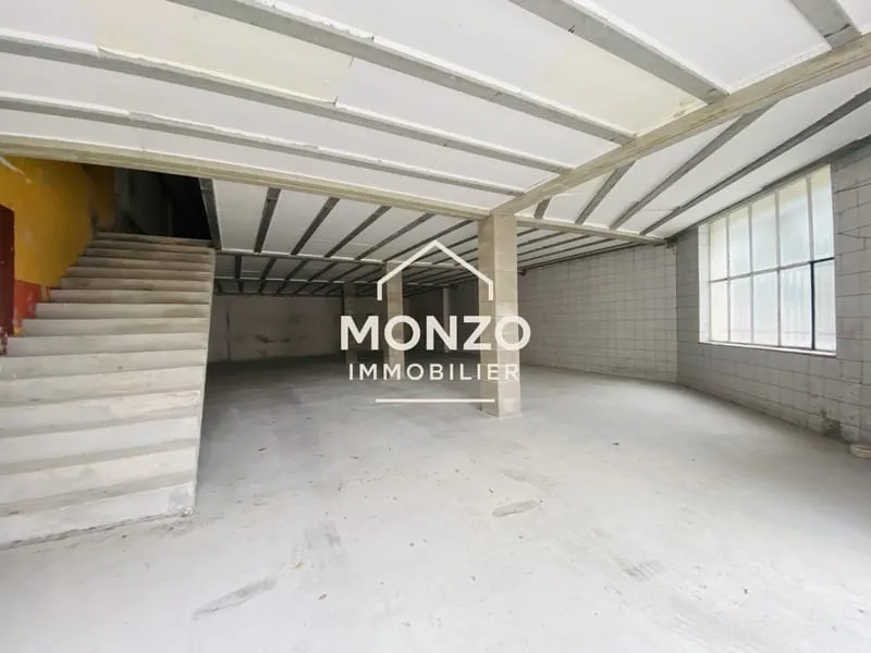 Immeuble RDC + 2 niveaux -LEZIGNAN-CORBIERES- - Photo 1