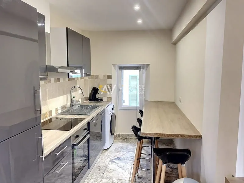 Immeuble d'appartements - Photo 1