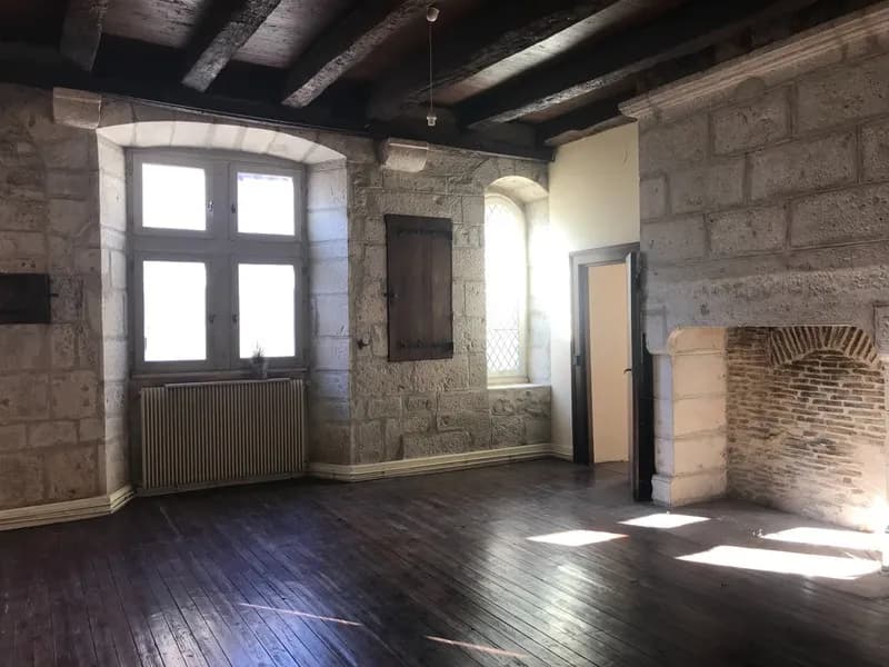 Dpt Dordogne (24), à vendre PERIGUEUX immeuble de 340 m² - Photo 1