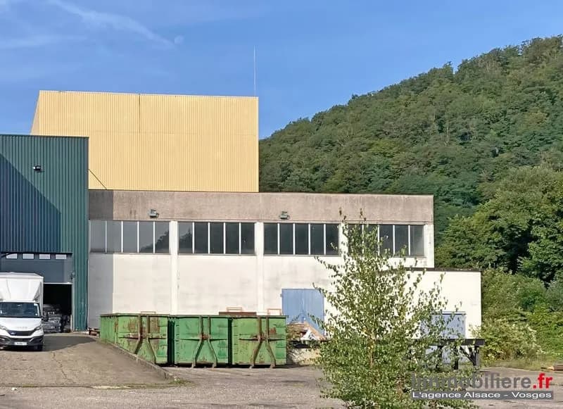 Immeuble industriel 500 m² - Photo 1
