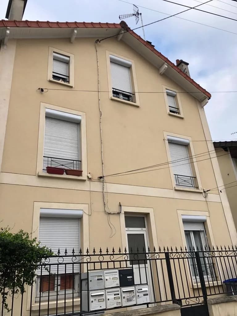 IMMEUBLE DE RAPPORT - Photo 1