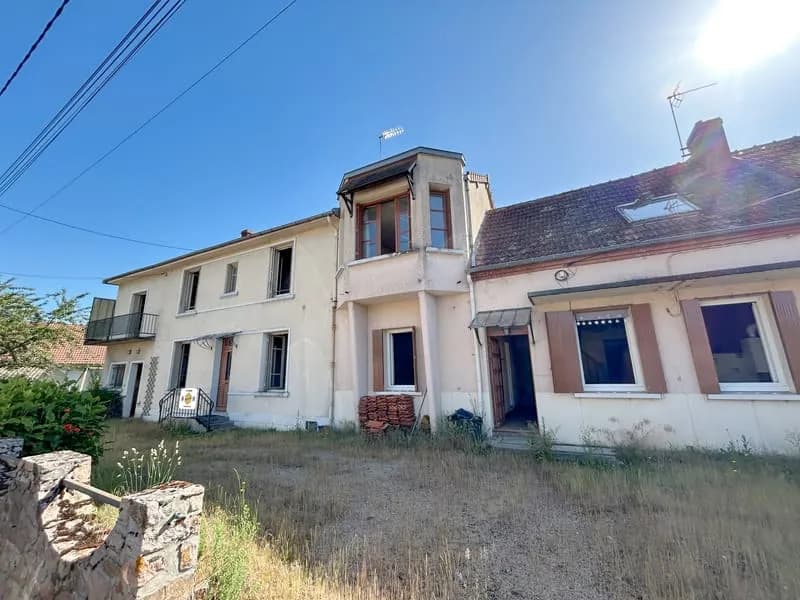 Ensemble immobilier à rénover - Chamblet (03170) - Photo 1
