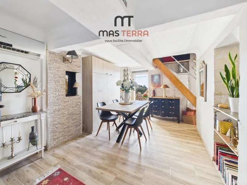 Immeuble - Photo 1