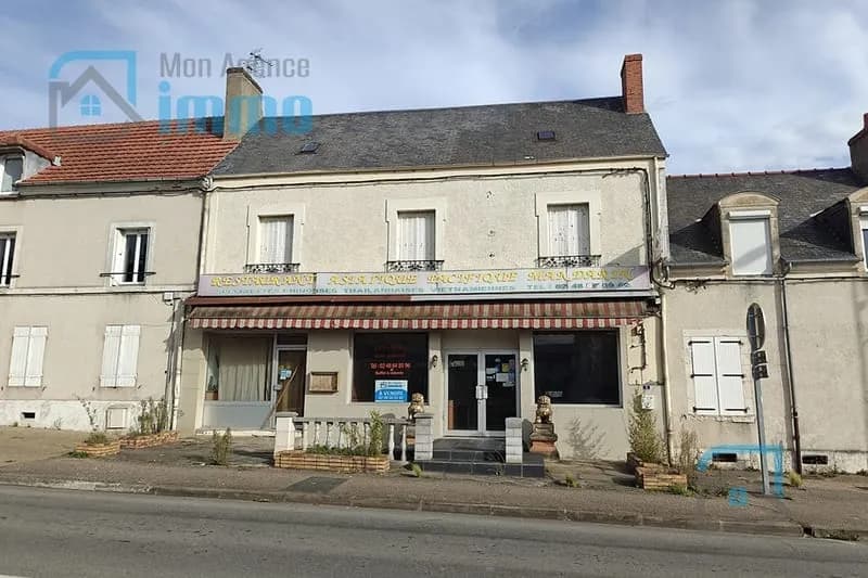 Mehun-sur-Yèvre Immeuble à usage mixte (commercial et habitation) - Photo 1