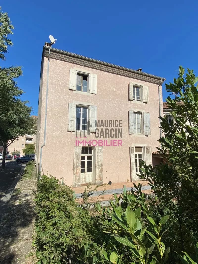 Immeuble de rapport 330 m² - Photo 1