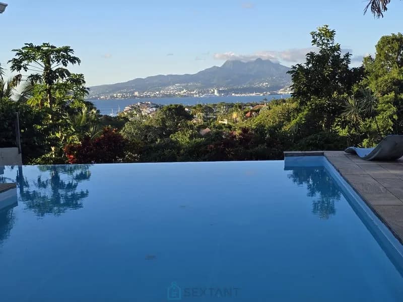 EXCLUSIVITÉ - ENSEMBLE IMMOBILIER D'EXCEPTION - LA WALLON, TROIS-ÎLETS - Photo 1