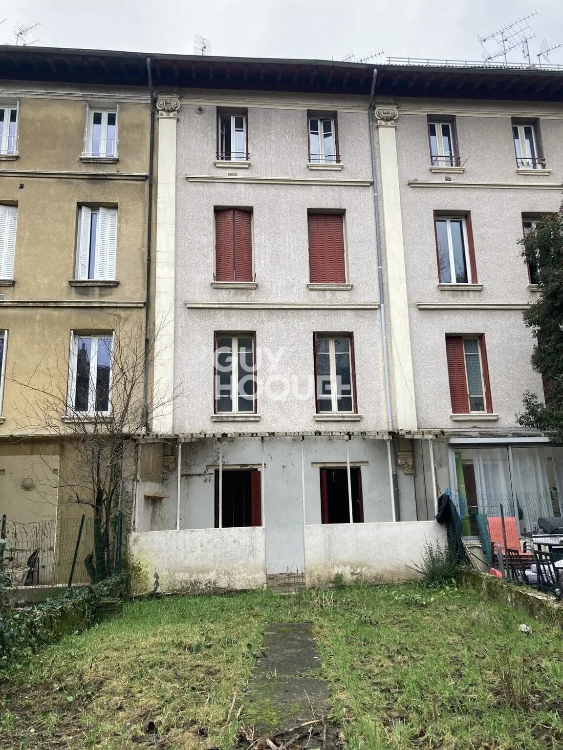 Immeuble industriel 2 pièces 134 m² - Photo 1