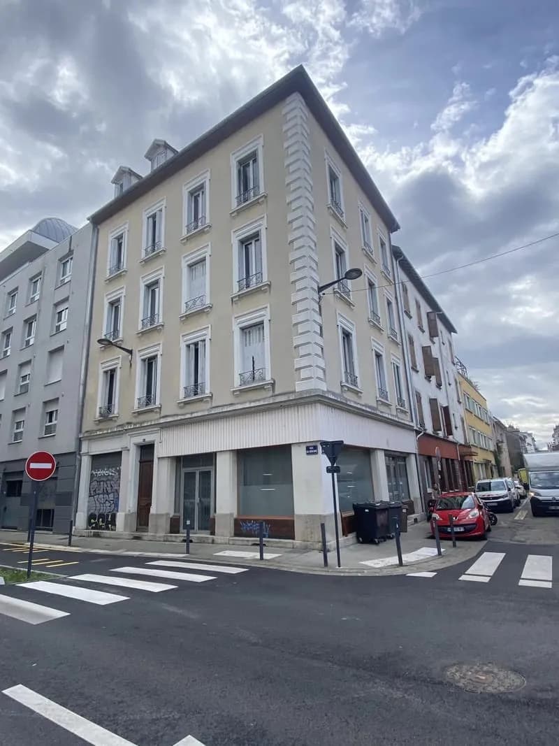 Immeuble d'investissement - Photo 1
