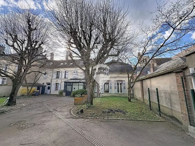 Immeuble à vendre - Photo 1