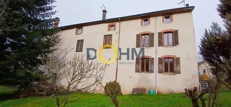 A VENDRE ENSEMBLE IMMOBILIER AVEC 3 APPARTEMENTS, JARDIN, GA - Photo 1