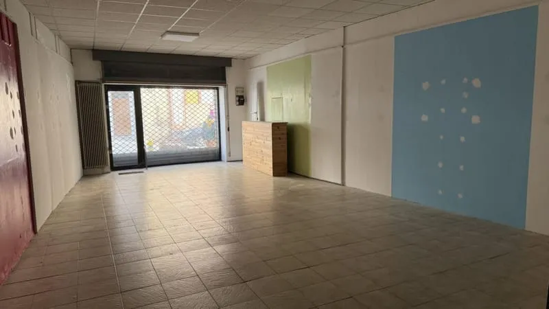 immeuble - Photo 1