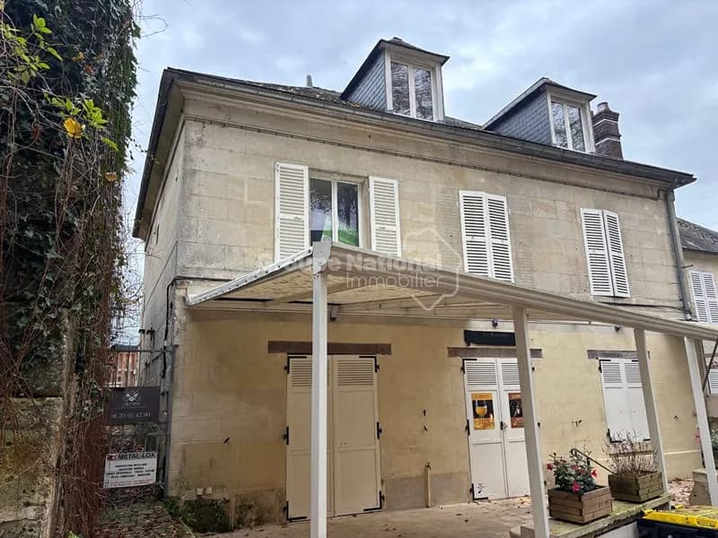 Immeuble de rapport à Pierrefonds - Photo 1