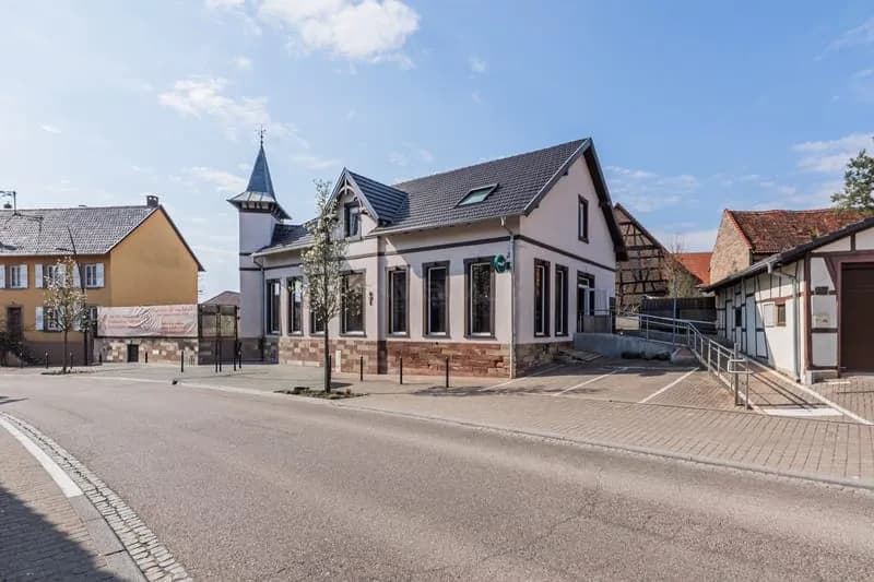 Immeuble mixte avec local commercial et appartement Truchtersheim - Photo 1