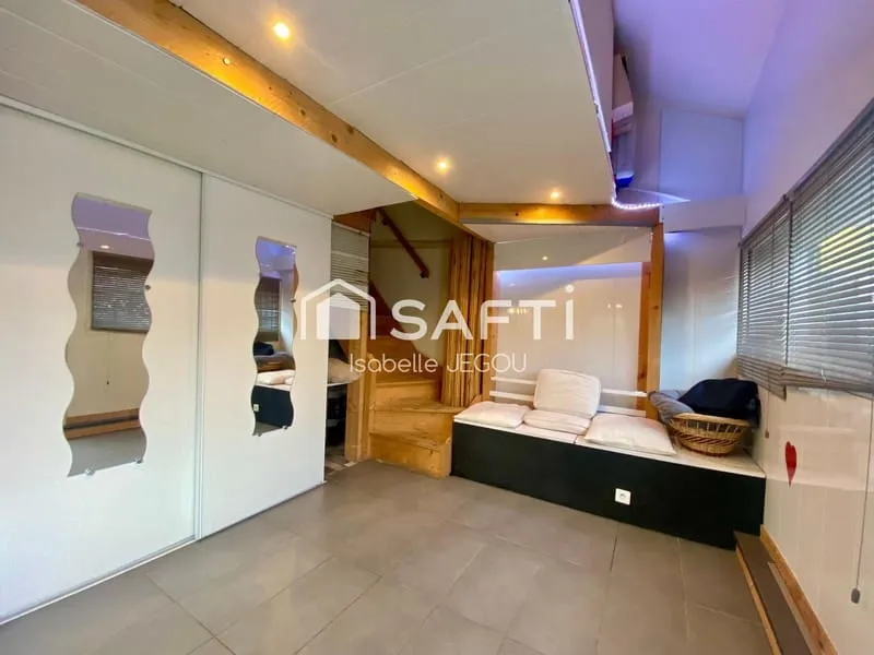 Immeuble 129 m² - Photo 1