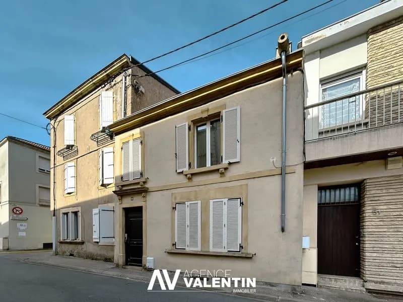 Immeuble de rapport 110 m² - Photo 1