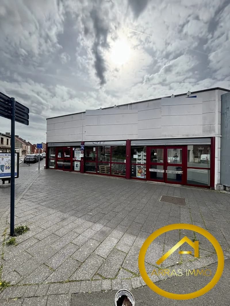 CARVIN ENSEMBLE IMMOBILIER - 1167m2 - Photo 1