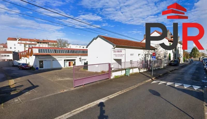 Immeuble industriel 677 m² - Photo 1