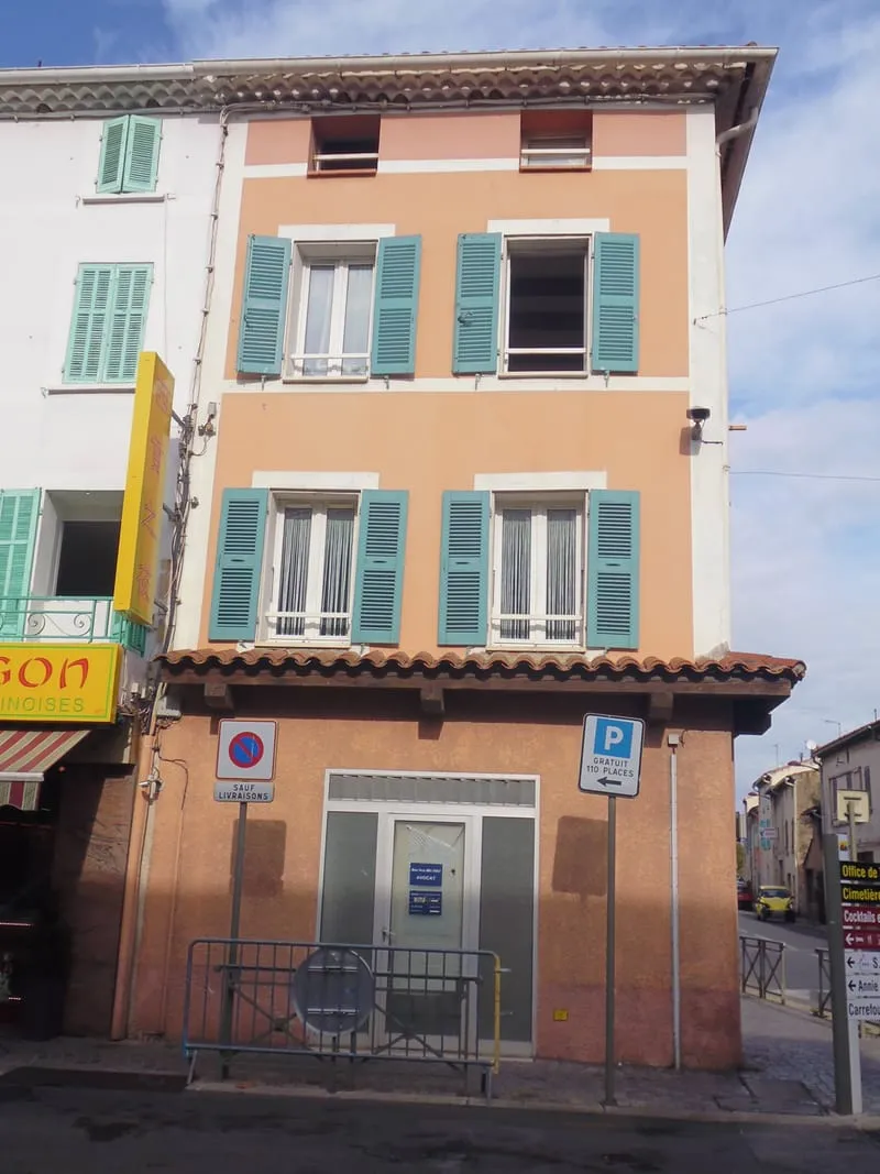 IMMEUBLE DE RAPPORT - INVESTISSEMENT LOCATIF - Photo 1