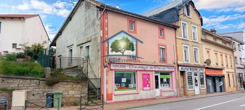 GOLBEY (88) - Immeuble ensemble immobilier 6 pièces 225m2 avec local commercial sur 2,46 ares - Photo 1