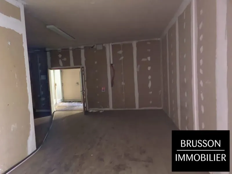 Immeuble de rapport 210 m² - Photo 1