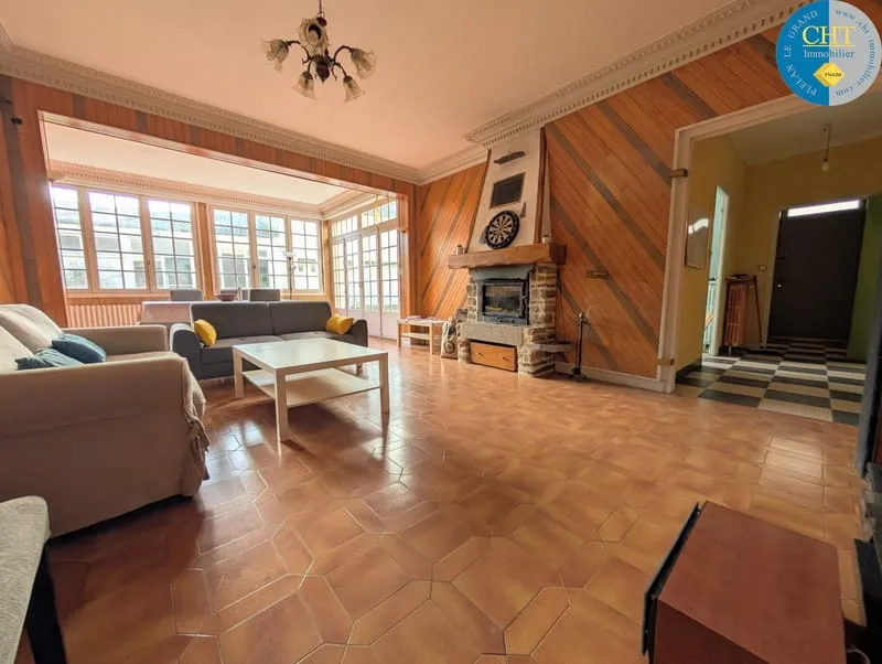 IMMEUBLE MIXTE EN HYPER-CENTRE DE GUER AVEC CHT IMMOBILIER - Photo 1