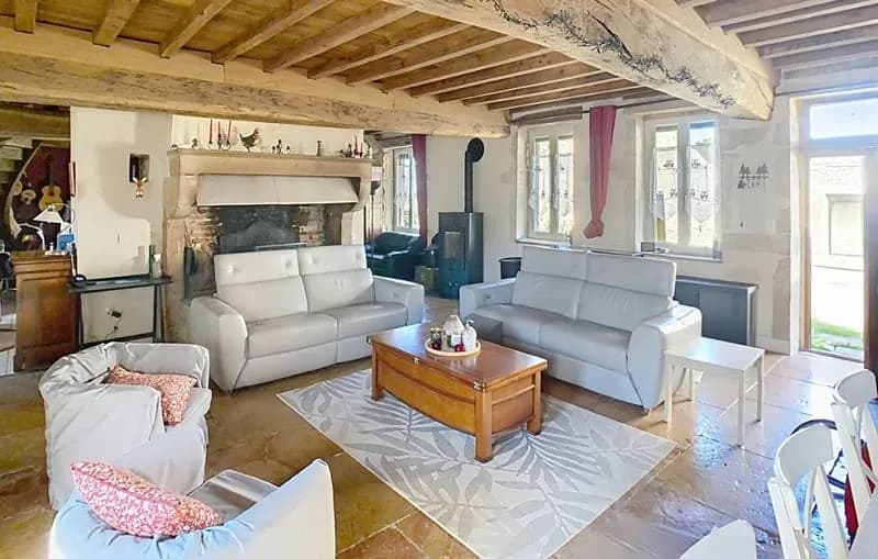 Ensemble immobilier - Photo 1